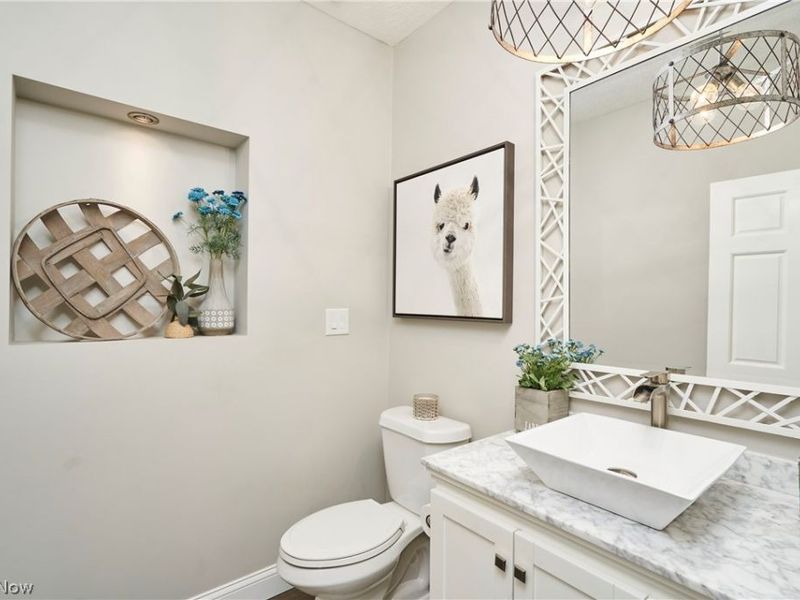 3949 N Shore Drive, Bath, OH 44333 Photo 21