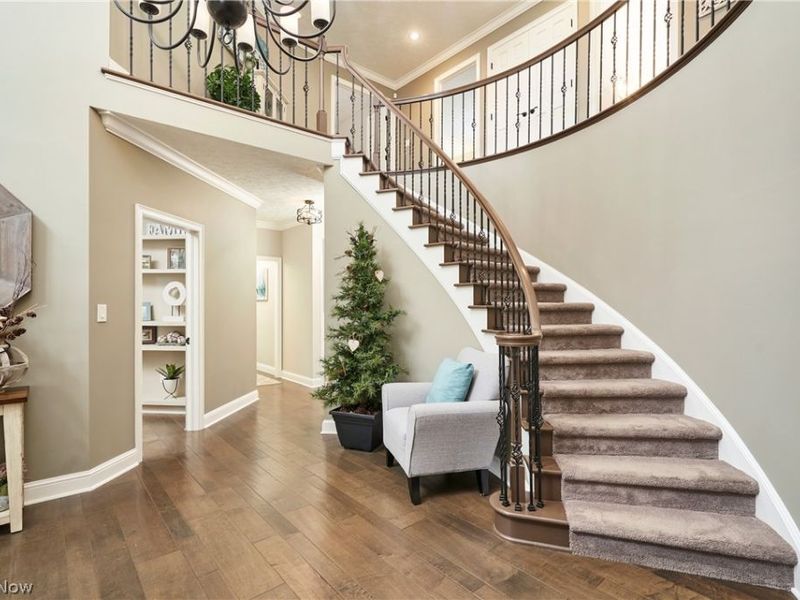 3949 N Shore Drive, Bath, OH 44333 Photo 23