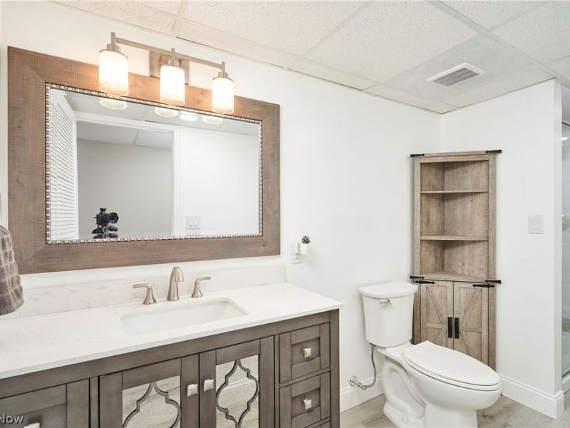 3949 N Shore Drive, Bath, OH 44333 Photo 39