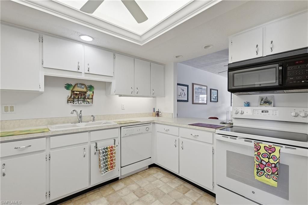 4005 SE 19th Pl, Unit 8, Cape Coral, FL 33904 Photo