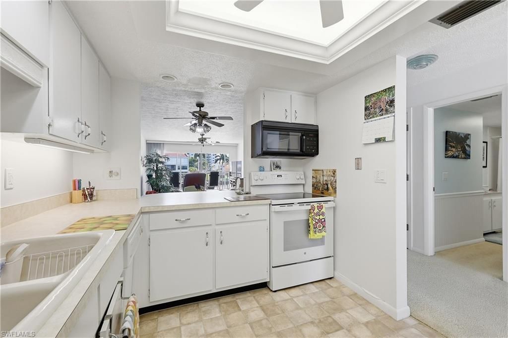 4005 SE 19th Pl, Unit 8, Cape Coral, FL 33904 Photo