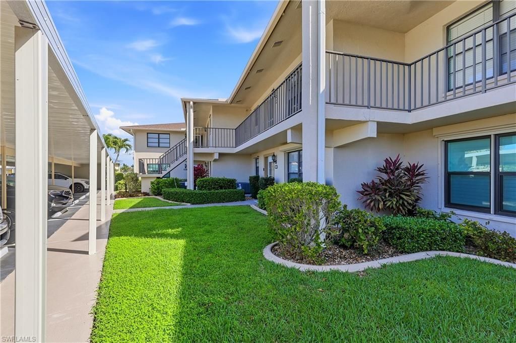 4005 SE 19th Pl, Unit 8, Cape Coral, FL 33904 Photo
