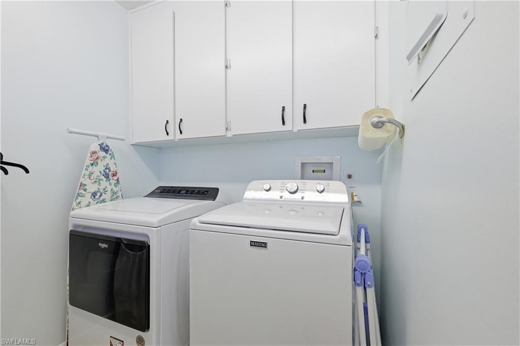 4005 SE 19th Pl, Unit 8, Cape Coral, FL 33904 Photo