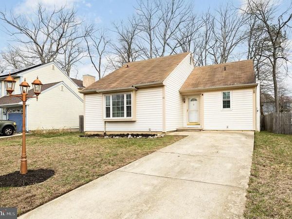 61 OAK FOREST DRIVE , SICKLERVILLE, NJ 08081