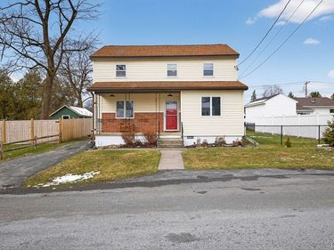 19 Hazelhurst Avenue, Auburn, NY 13021