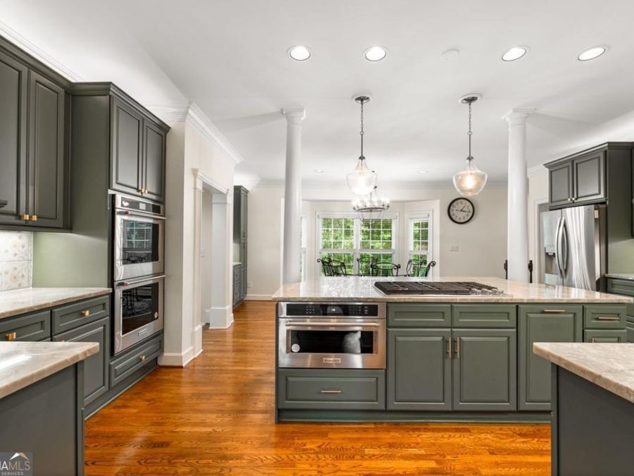 Property Image 4