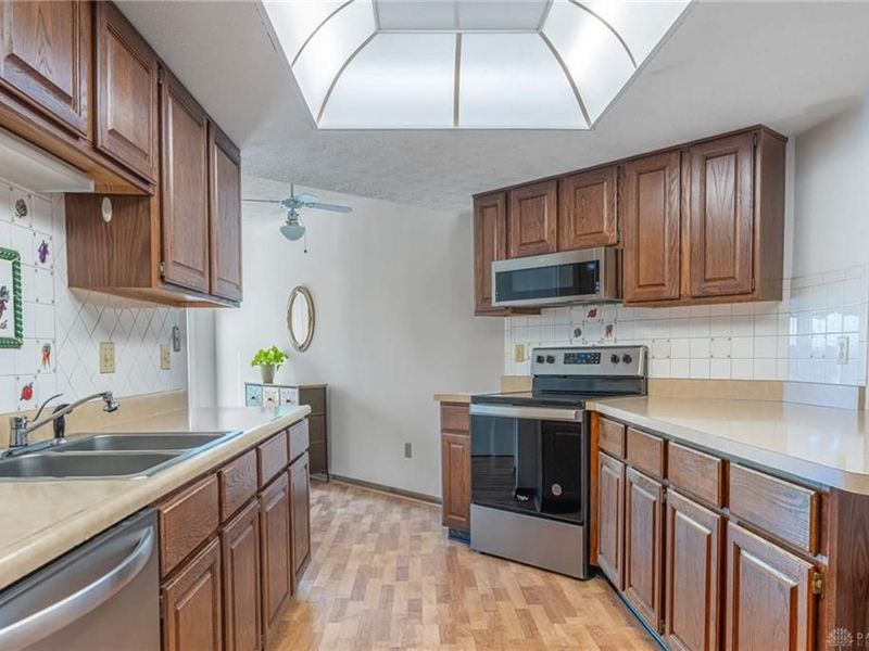 620 Thoma Place, Vandalia, OH 45377 Photo 10