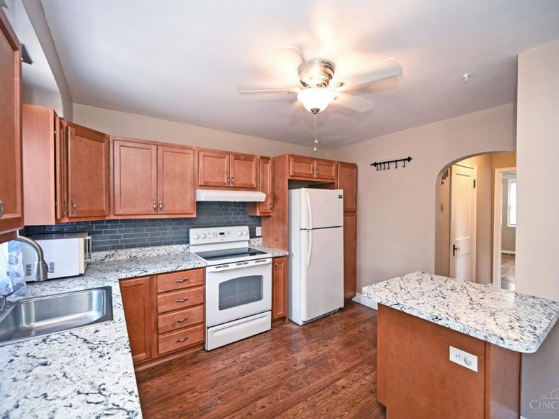 5587 Vogel Road, Cincinnati, OH 45239 Photo 15