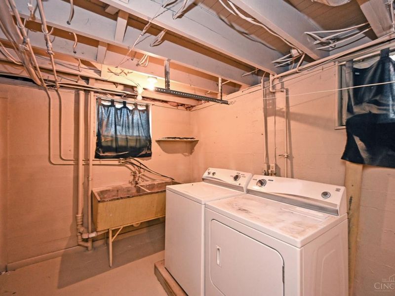 5587 Vogel Road, Cincinnati, OH 45239 Photo 34