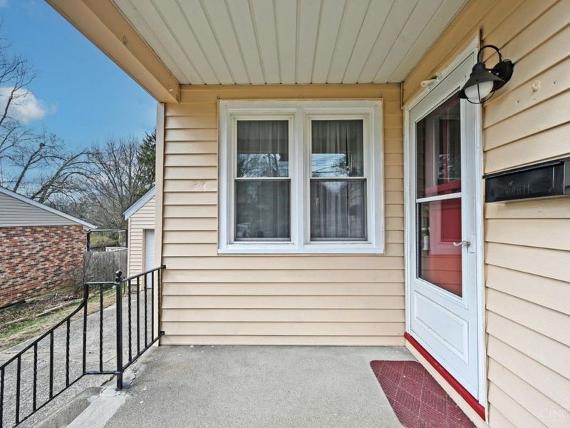 5587 Vogel Road, Cincinnati, OH 45239 Photo 4