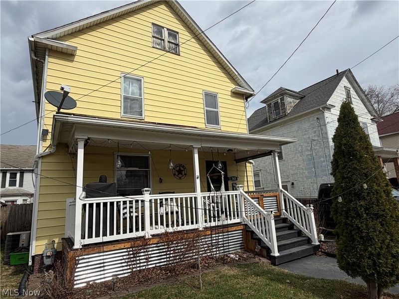 343 W Columbia Street , Alliance, OH 44601 Photo 3