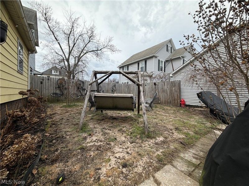 343 W Columbia Street , Alliance, OH 44601 Photo 8