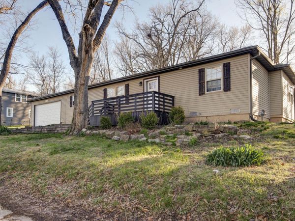 706 S 6th Street, Ozark, MO 65721