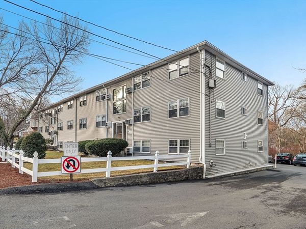 177 Franklin St, Unit 2, Stoneham, MA 02180