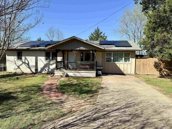 75 New Street, Quitman, AR 72131