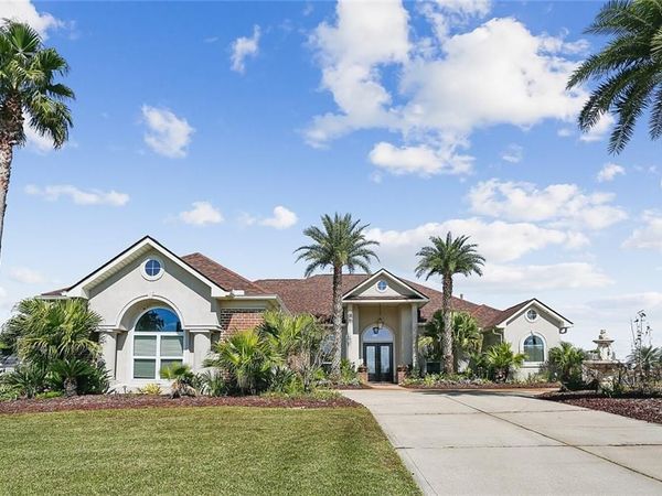 2311 SUNSET Boulevard , Slidell, LA 70461