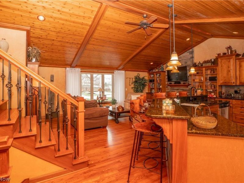 7416 Woodcrest Avenue NE, Canton, OH 44721 Photo 14