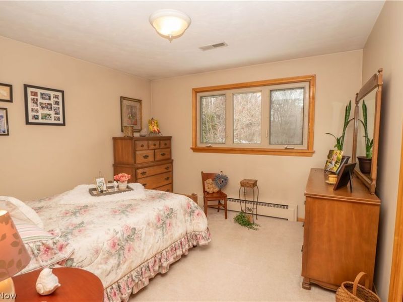 7416 Woodcrest Avenue NE, Canton, OH 44721 Photo 19