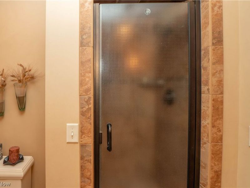 7416 Woodcrest Avenue NE, Canton, OH 44721 Photo 27