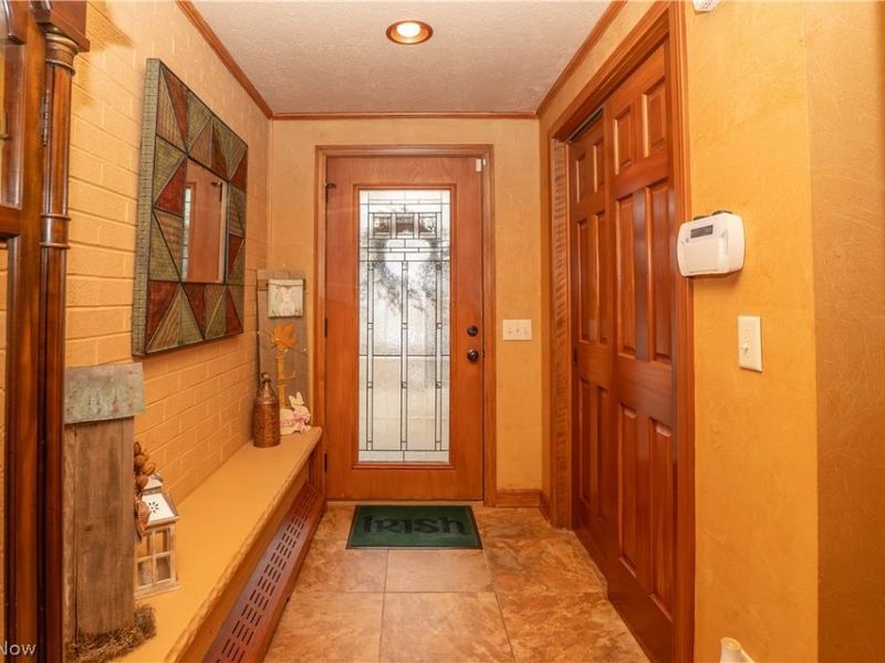 7416 Woodcrest Avenue NE, Canton, OH 44721 Photo 3