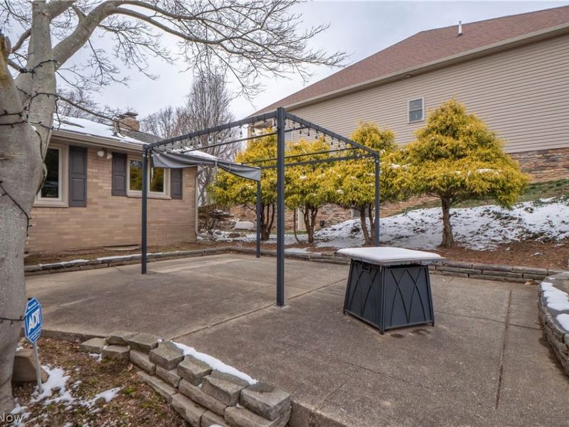 7416 Woodcrest Avenue NE, Canton, OH 44721 Photo 42