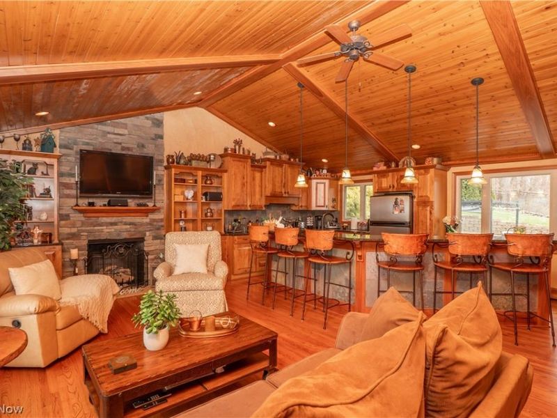 7416 Woodcrest Avenue NE, Canton, OH 44721 Photo 5