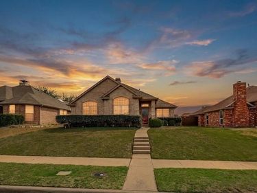 10059 Cambridge Drive, Frisco, TX 75035