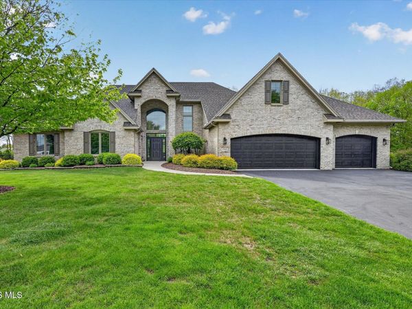 3962 Secluded Ravine Court, Maumee, OH 43537