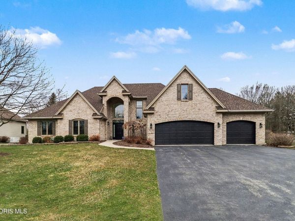 3962 Secluded Ravine Court, Maumee, OH 43537