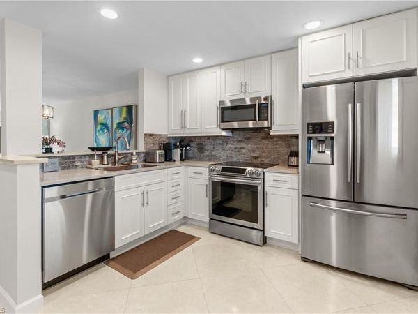 3150 Binnacle DR SE, Unit 209 - 2J, NAPLES, FL 34103