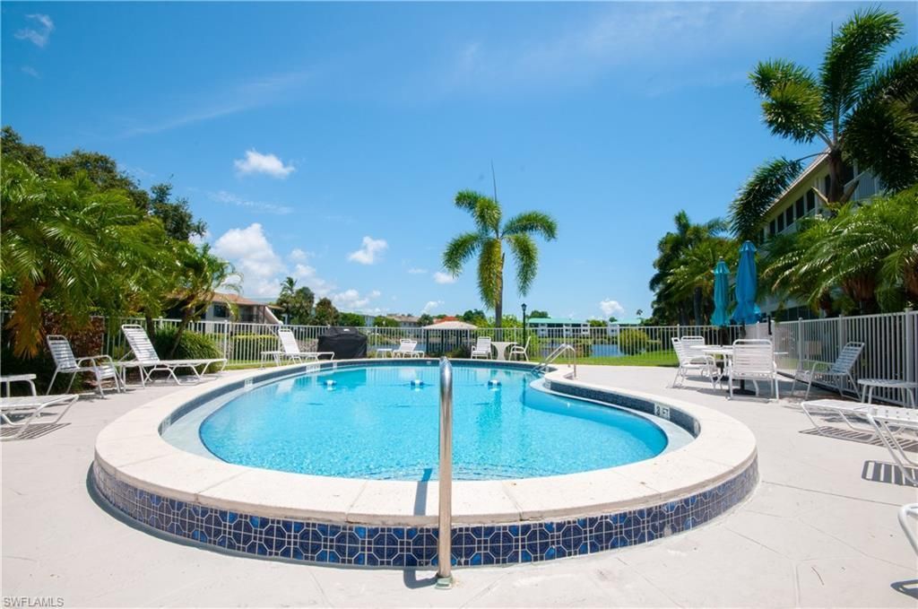 3150 Binnacle Dr Se, Unit 209 - 2J, Naples, FL 34103 Photo