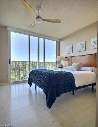 5 Bluebill Ave, Unit 305/405, Naples, FL 34108 Photo