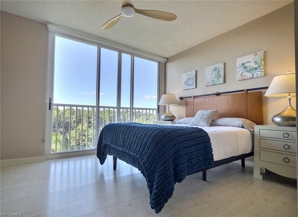 5 Bluebill Ave, Unit 305/405, Naples, FL 34108 Photo