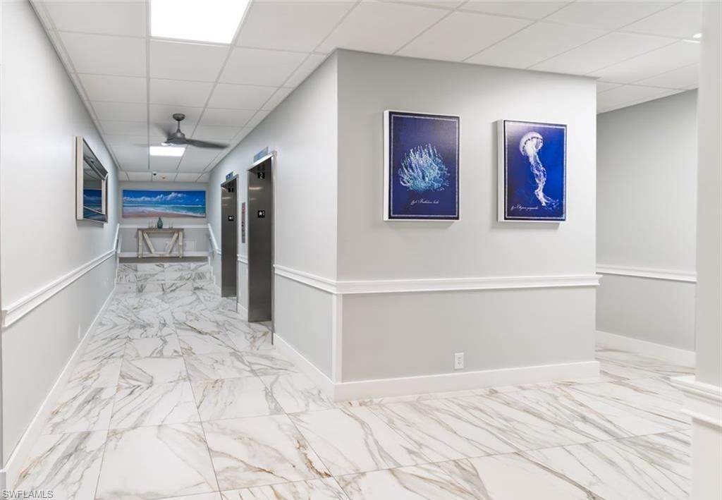 5 Bluebill Ave, Unit 305/405, Naples, FL 34108 Photo