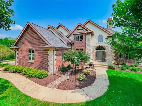 1005 Stonebriar Drive, Verona, WI 53593