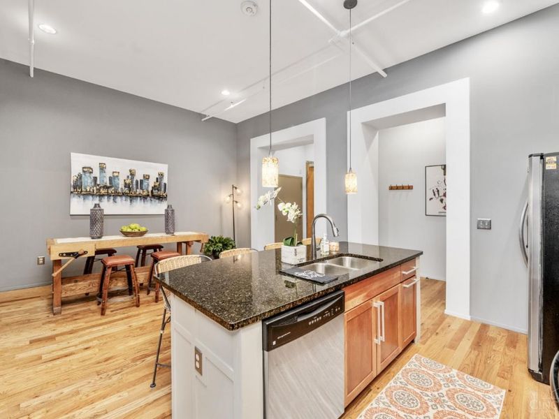 1214 Vine Street, Unit 3, Cincinnati, OH 45202 Photo 10