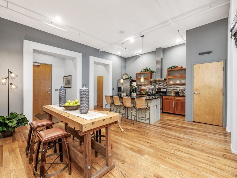 1214 Vine Street, Unit 3, Cincinnati, OH 45202 Photo 5