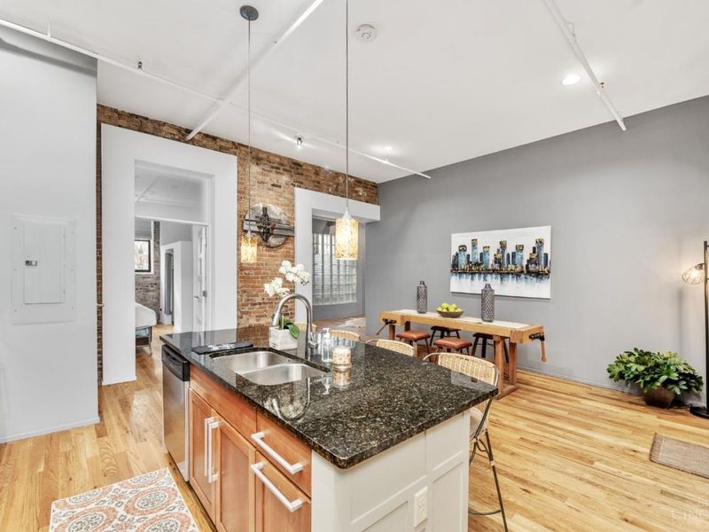 1214 Vine Street, Unit 3, Cincinnati, OH 45202 Photo 9