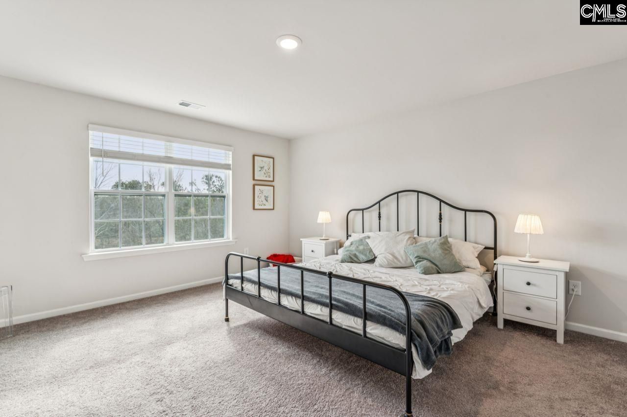 221 Shadowbrook Way Photo 18