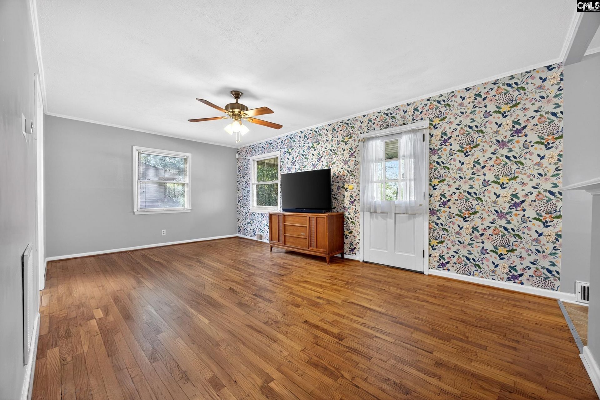 2815 Wesley Drive Photo 5