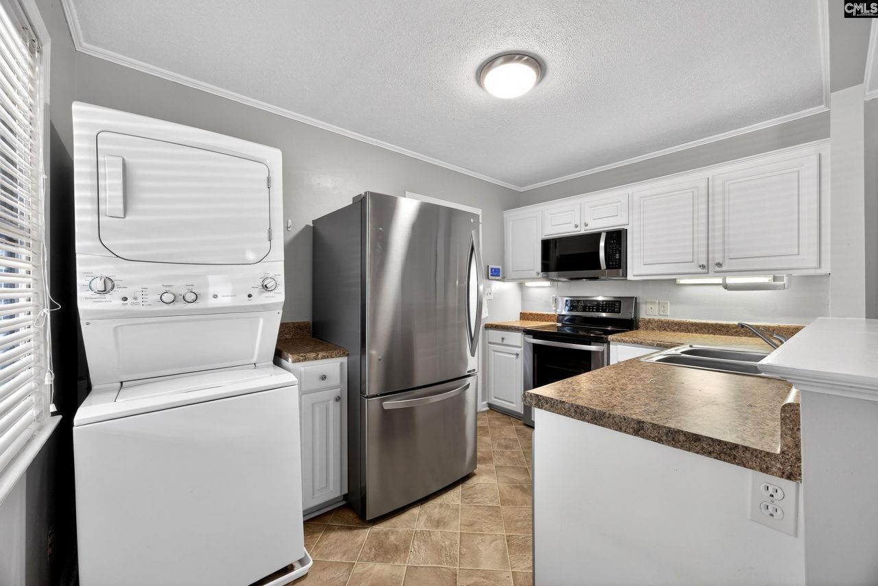 2815 Wesley Drive Photo 6