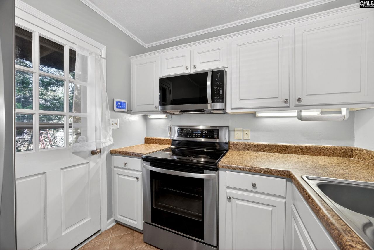 2815 Wesley Drive Photo 7