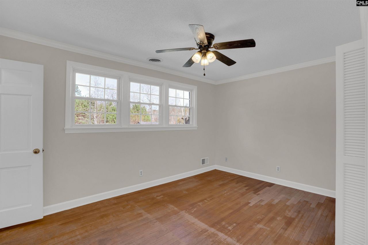 632 Harmon Road  Photo 23