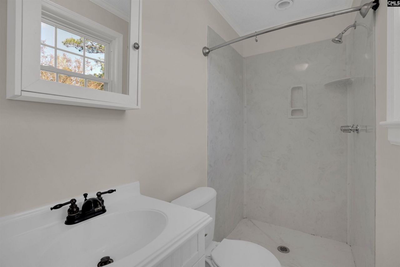 632 Harmon Road  Photo 27