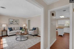 632 Harmon Road  photo 4