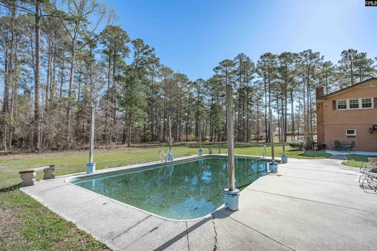 632 Harmon Road  Photo 41