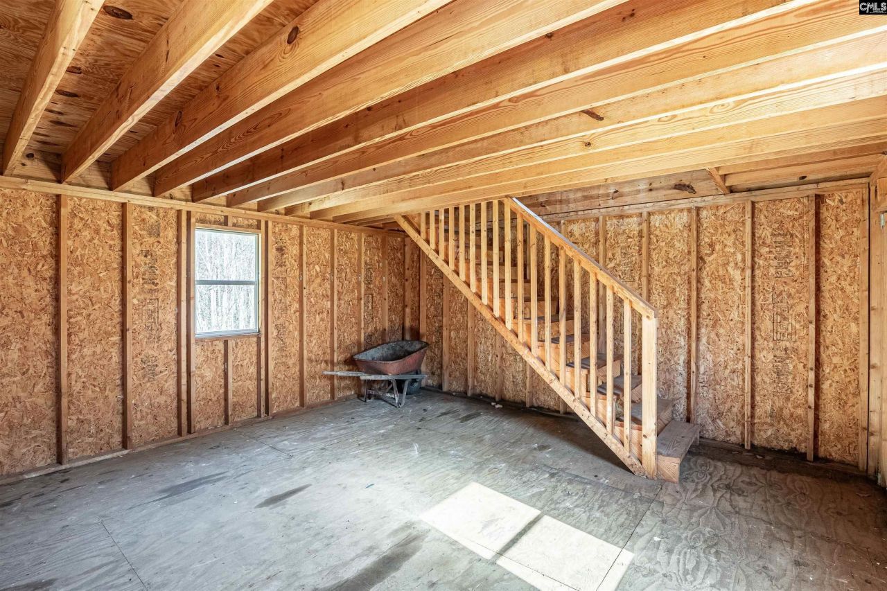 632 Harmon Road  Photo 45