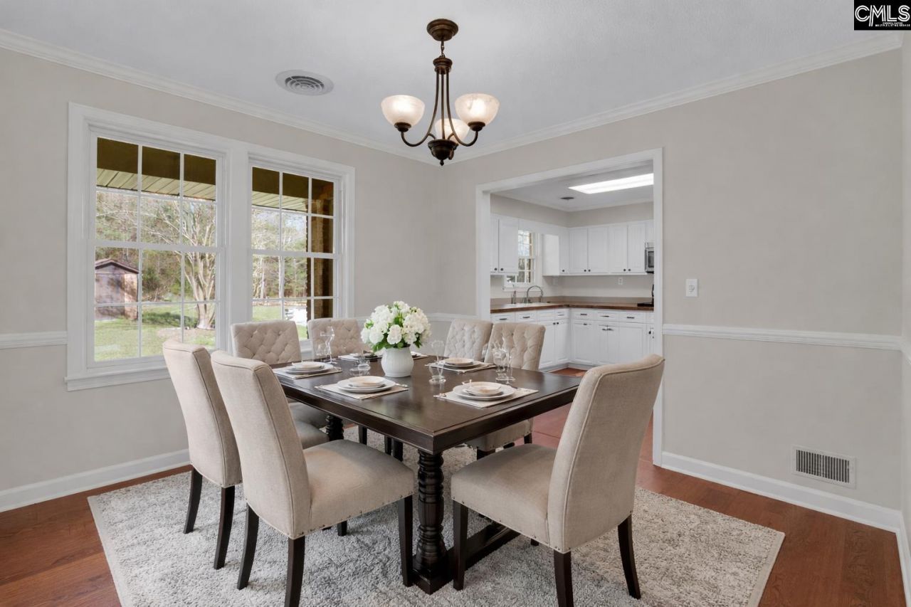 632 Harmon Road  Photo 9