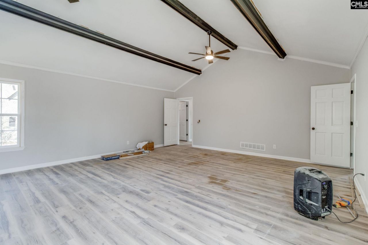 100 Fenrir Drive Photo 21