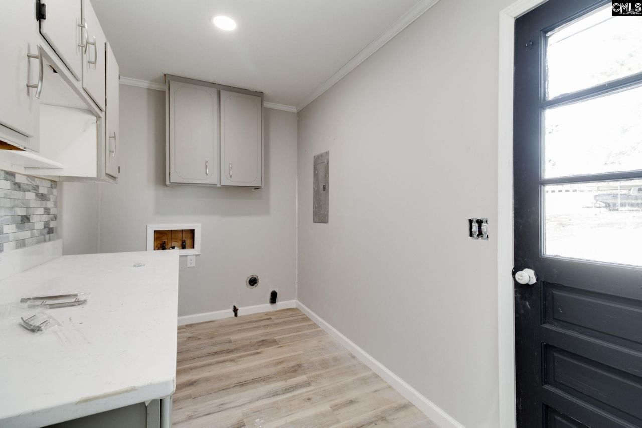 100 Fenrir Drive  Photo 34